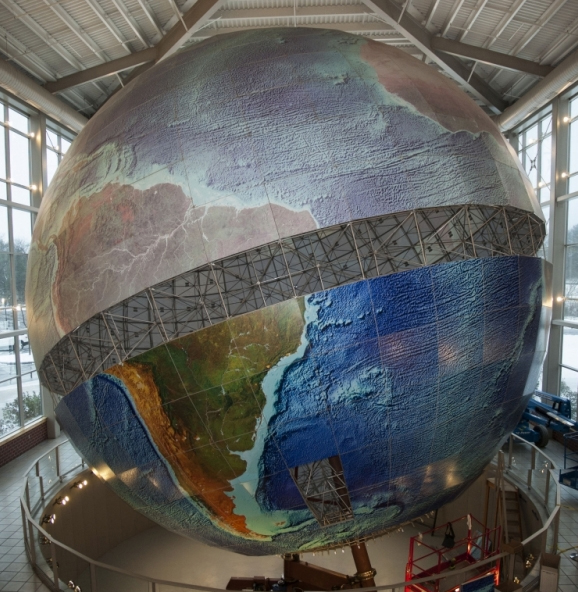 worlds-largest-globe-earth-print